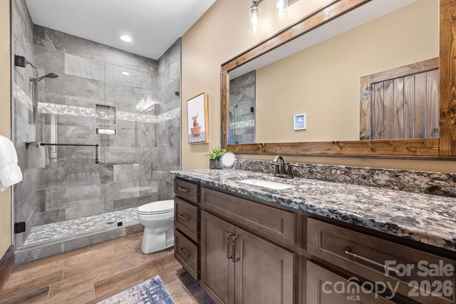 6 Valley Watch Court, Banner Elk, NC 28604