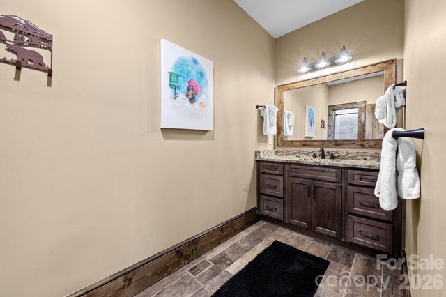 6 Valley Watch Court, Banner Elk, NC 28604