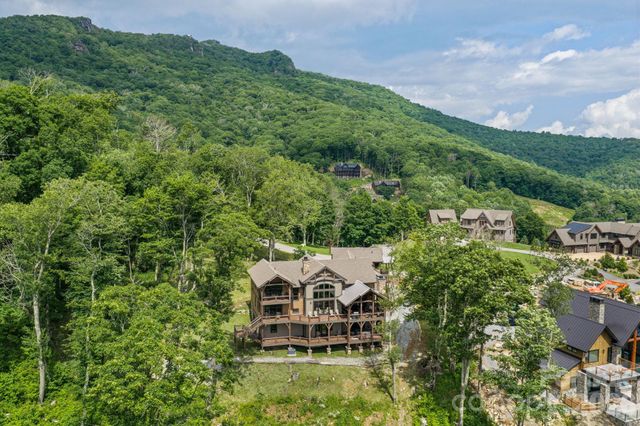 6 Valley Watch Court, Banner Elk, NC 28604
