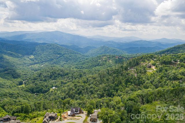 6 Valley Watch Court, Banner Elk, NC 28604