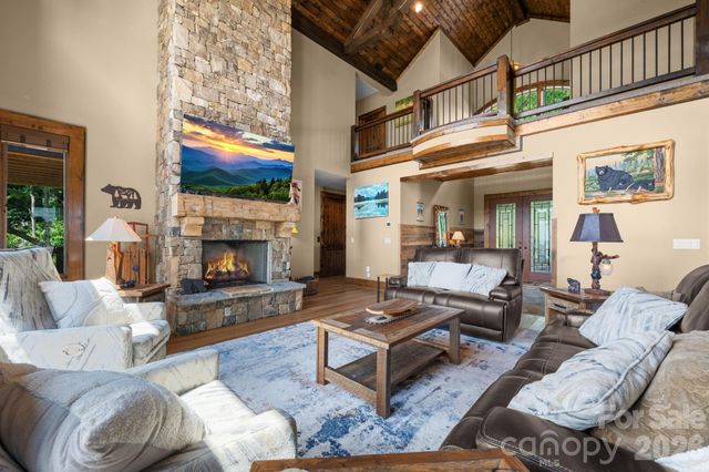 6 Valley Watch Court, Banner Elk, NC 28604