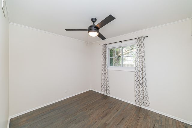 1417 N Wilke Road, Arlington Heights, IL 60004