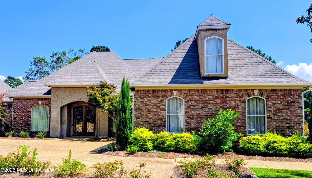 134 Pinnacle Circle, Brandon, MS 39047