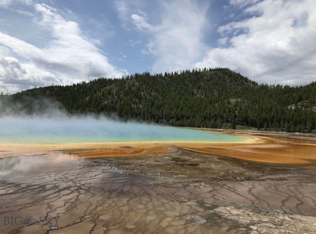 301 Spring Street, Gardiner, MT 59030 photo 29