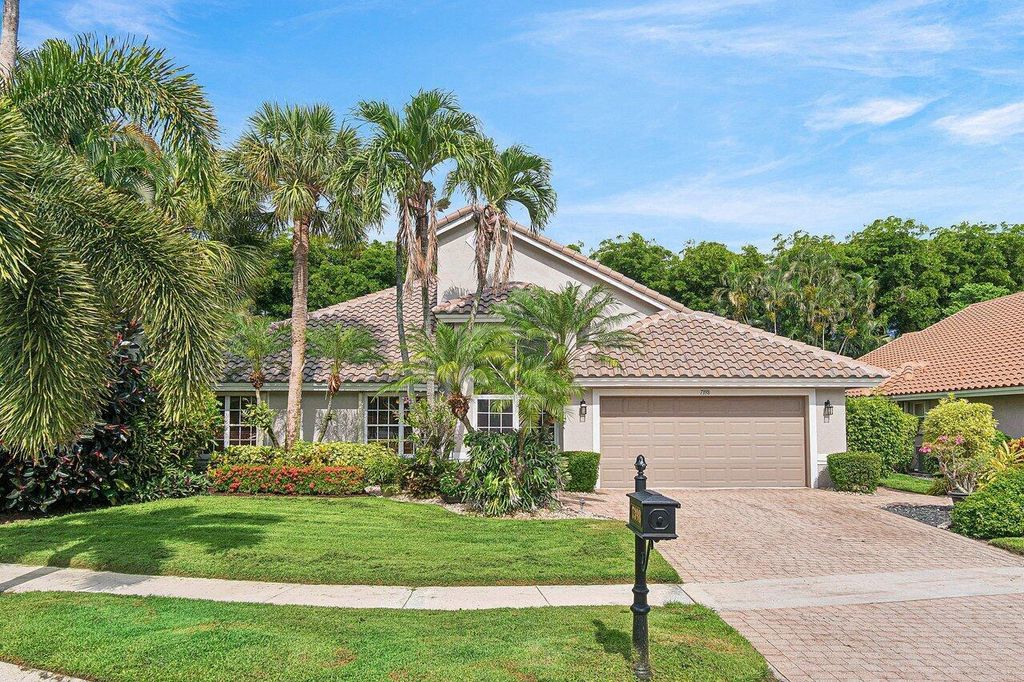 7398 Falls Road W, Boynton Beach, FL 33437
