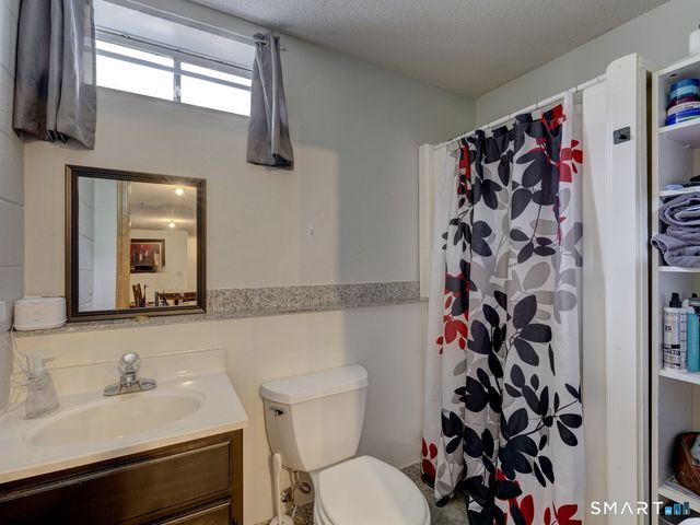 25 Amato Drive, Wethersfield, CT 06109