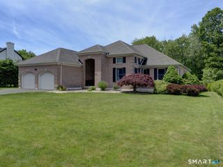 25 Amato Drive, Wethersfield, CT 06109
