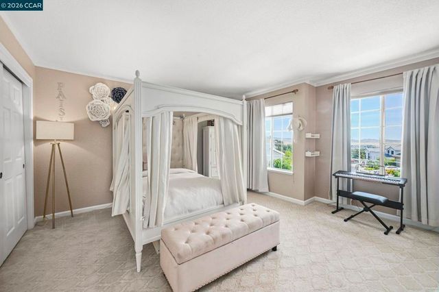 8254 Creekside Drive, Dublin, CA 94568