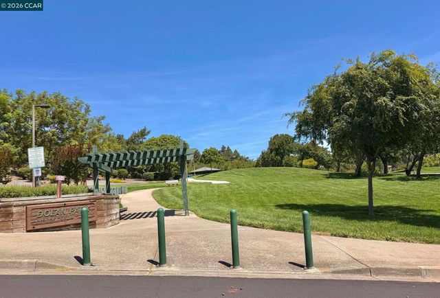8254 Creekside Drive, Dublin, CA 94568