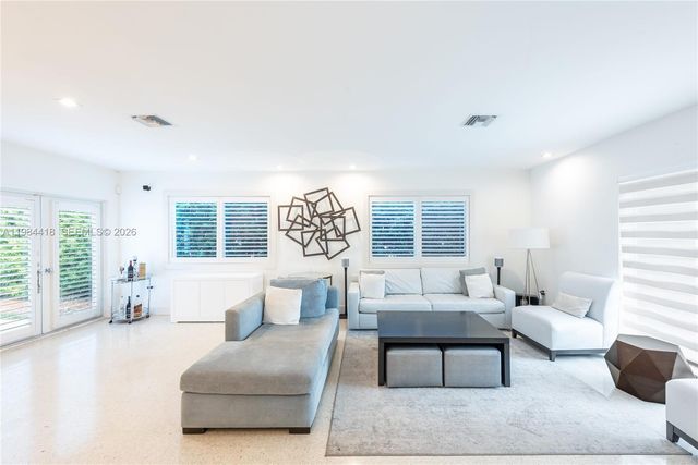 829 Malaga Ave, Coral Gables, FL 33134