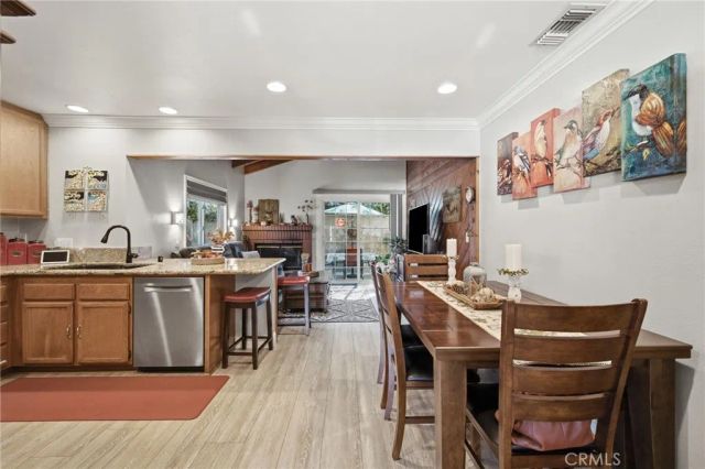 428 Lupine Place Place, La Verne, CA 91750