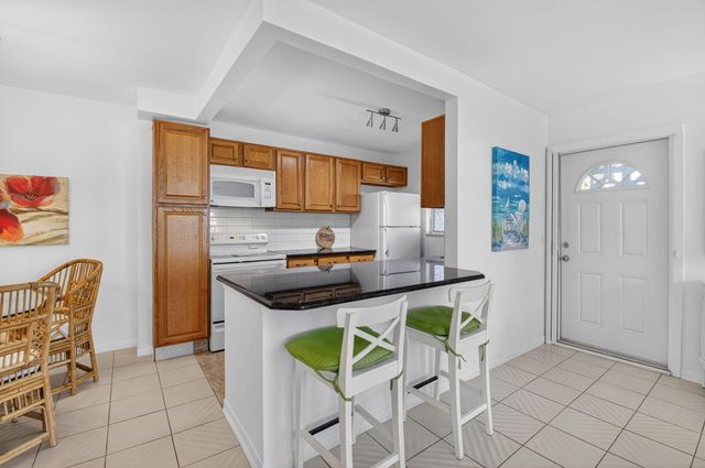 787 High Point Drive West, Unit A, Delray Beach, FL 33445