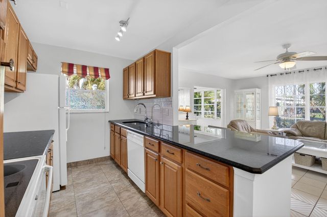 787 High Point Drive West, Unit A, Delray Beach, FL 33445