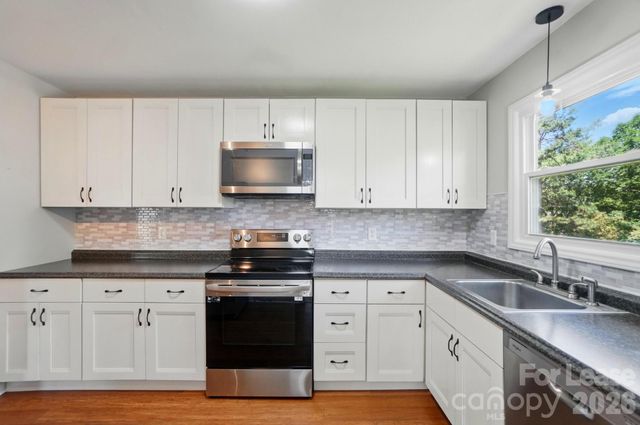 2413 Hoffman Street, Gastonia, NC 28054