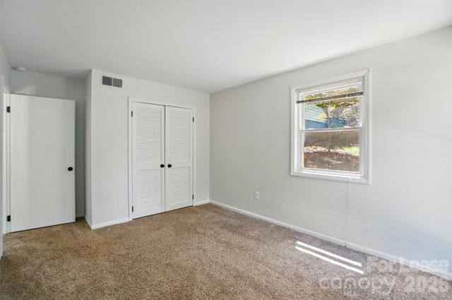 2413 Hoffman Street, Gastonia, NC 28054