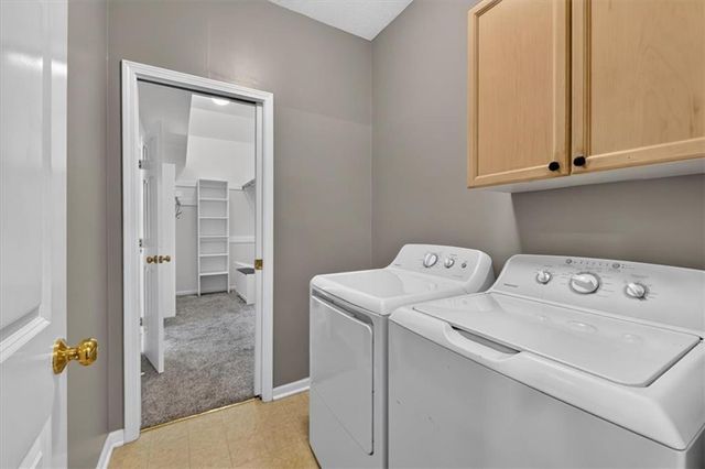 26164 W 109th Street, Olathe, KS 66061