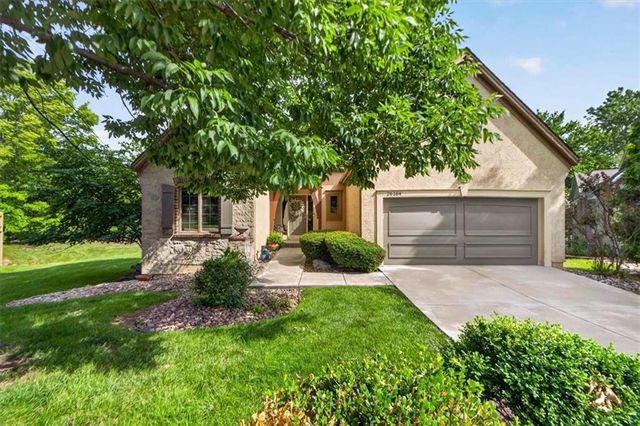 26164 W 109th Street, Olathe, KS 66061