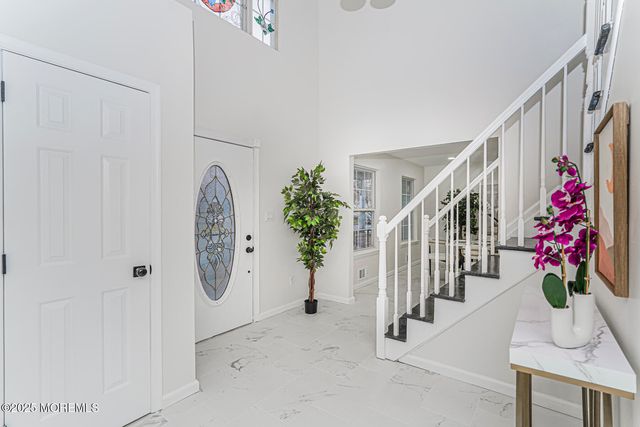 7 Willowtree Court, Barnegat, NJ 08005