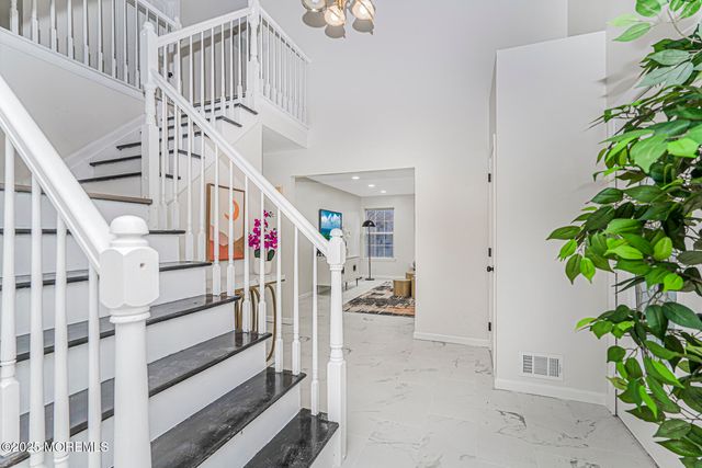 7 Willowtree Court, Barnegat, NJ 08005