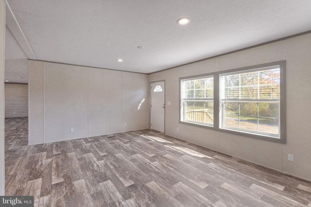 304 LUCKETTS ALY, Gordonsville, VA 22942