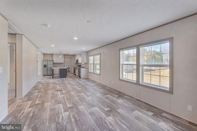 304 LUCKETTS ALY, Gordonsville, VA 22942