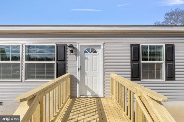 304 LUCKETTS ALY, Gordonsville, VA 22942