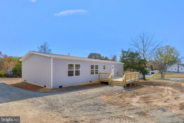304 LUCKETTS ALY, Gordonsville, VA 22942
