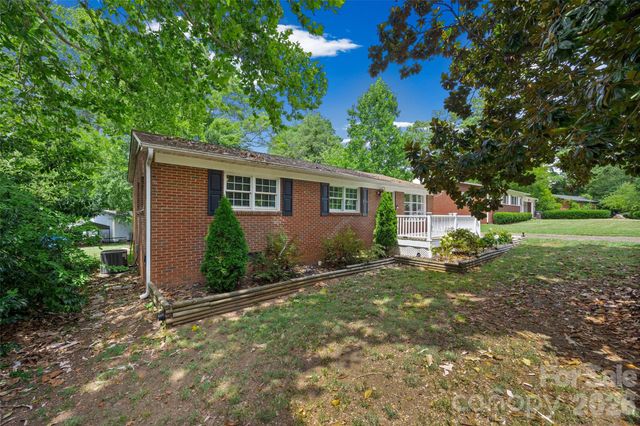 1537 Mcgill Street, Rock Hill, SC 29732