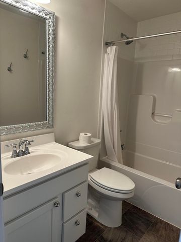 2857 Brisbane Drive, Valparaiso, IN 46385