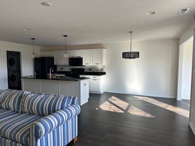 2857 Brisbane Drive, Valparaiso, IN 46385