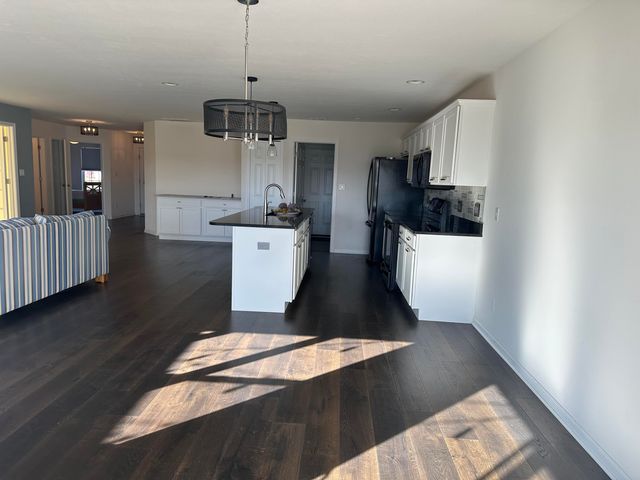 2857 Brisbane Drive, Valparaiso, IN 46385