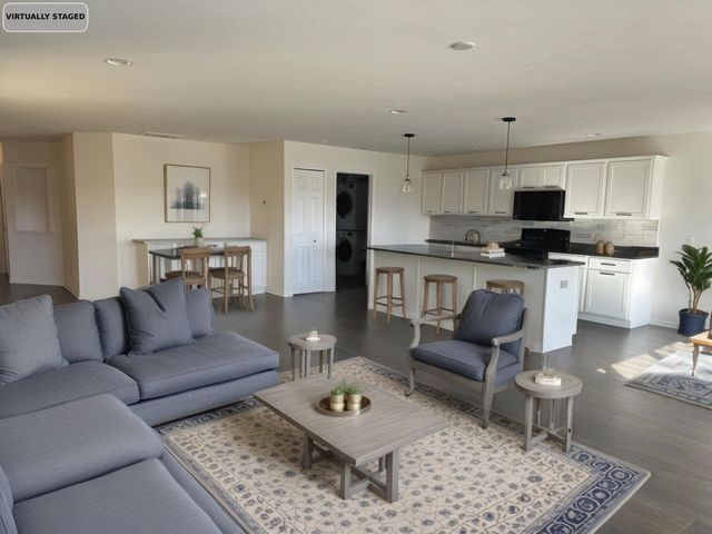 2857 Brisbane Drive, Valparaiso, IN 46385