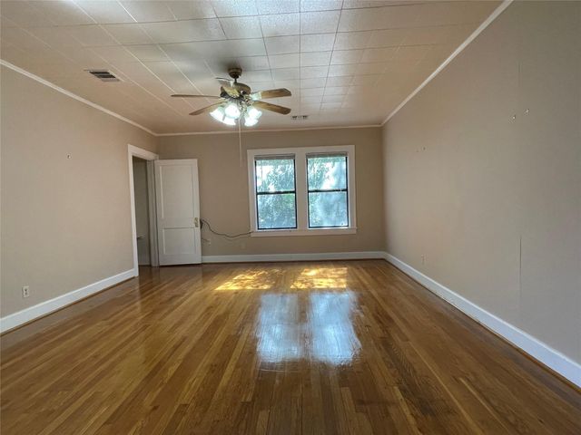 2406 Brun Street, Houston, TX 77019