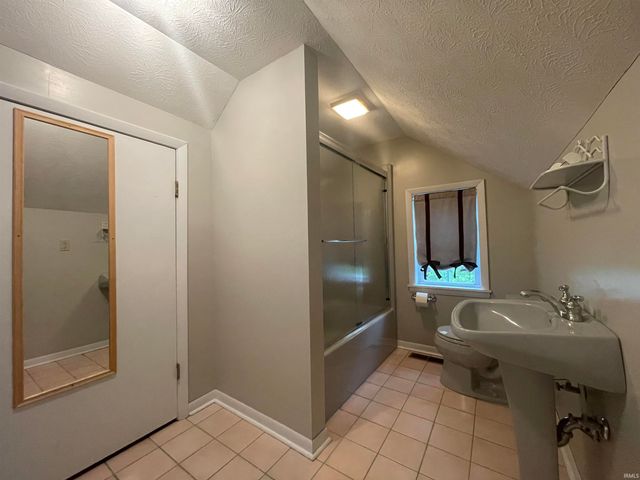 1311 N Kimberly Lane, Muncie, IN 47304