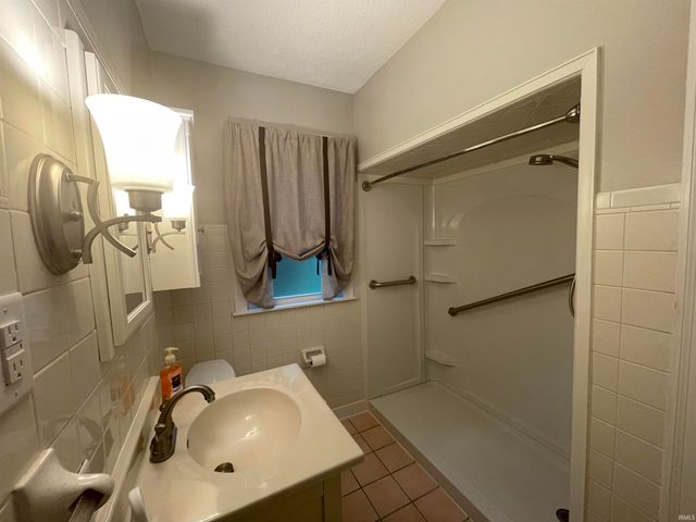 1311 N Kimberly Lane, Muncie, IN 47304