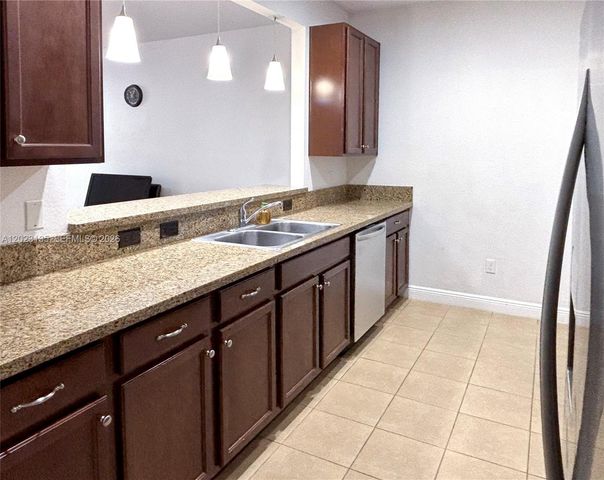 11837 SW 27th St, Miramar, FL 33025