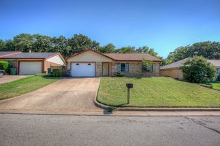 6406 Springfield Drive, Arlington, TX 76016