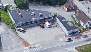 26 & 28 Central Sq, Chelmsford, MA 01824