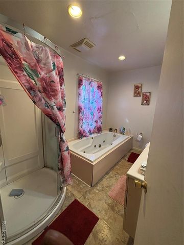 22449 Marine Avenue, Eastpointe, MI 48021
