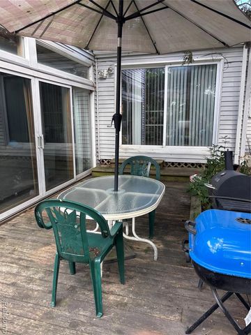 22449 Marine Avenue, Eastpointe, MI 48021