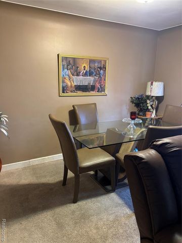 22449 Marine Avenue, Eastpointe, MI 48021