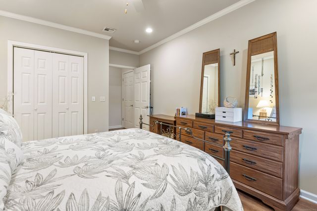 60 Maple Street APT 31, Branford, CT 06405