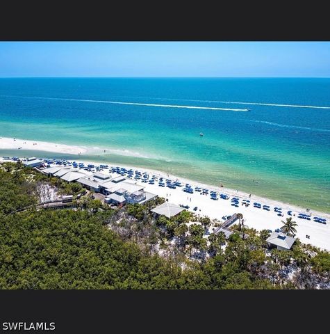 7018 Greentree DR, Naples, FL 34108