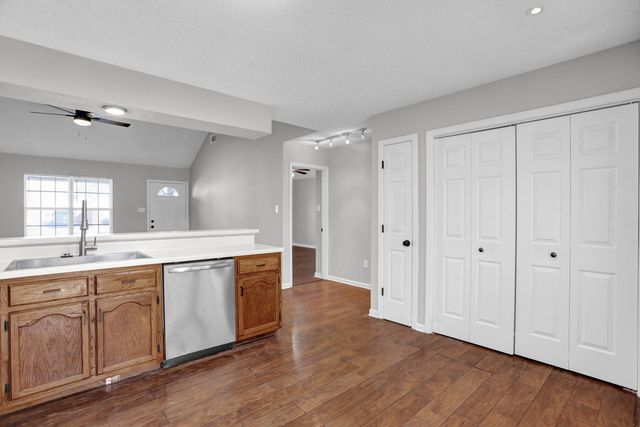 6679 ELMORE WOODS CV, Memphis, TN 38134