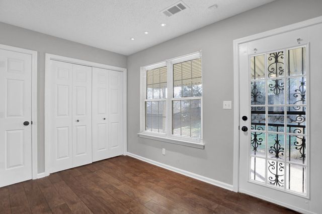 6679 ELMORE WOODS CV, Memphis, TN 38134