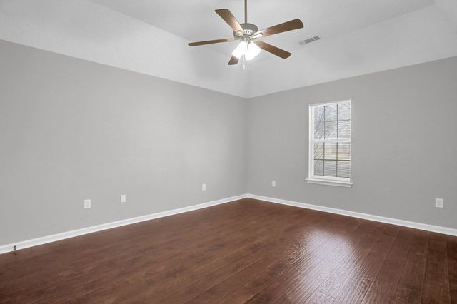 6679 ELMORE WOODS CV, Memphis, TN 38134