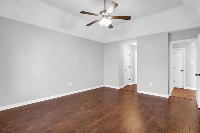 6679 ELMORE WOODS CV, Memphis, TN 38134