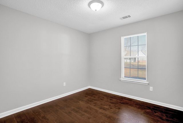 6679 ELMORE WOODS CV, Memphis, TN 38134