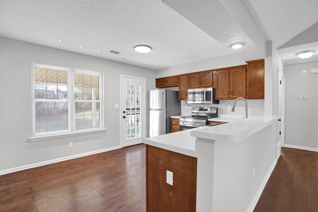 6679 ELMORE WOODS CV, Memphis, TN 38134