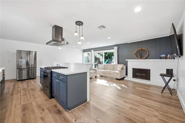 14975 Florentine Street, Sylmar, CA 91342